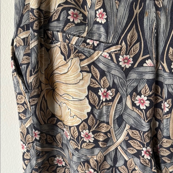 H&M Floral Wide Leg Pants - Gray and Cream - Picture 7 of 7